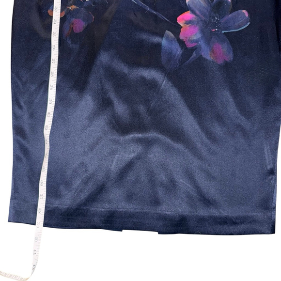 St. John Floral Print Silk Dress Size 10 on “The Talk” designer Fall Cap Classy - Picture 3 of 7